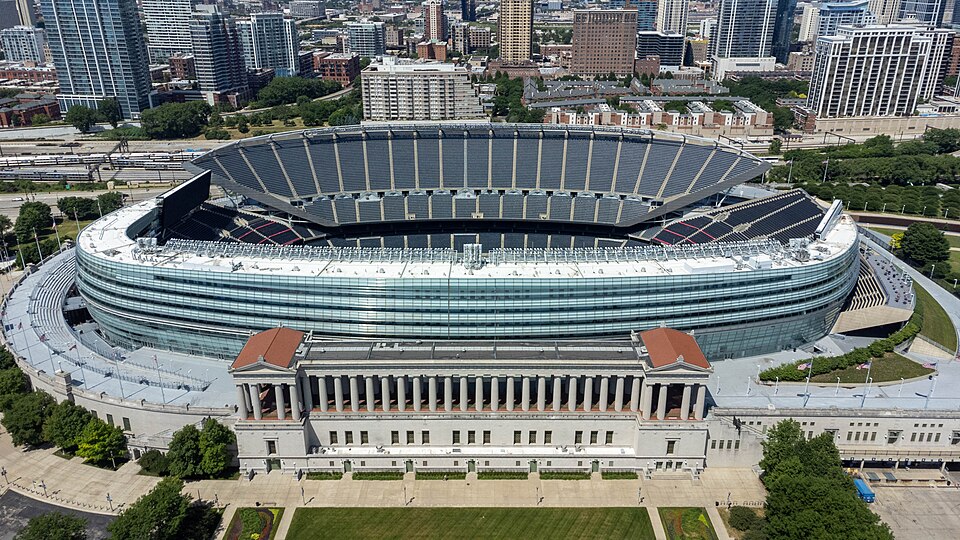 File:Soldier Field W 2022.jpg